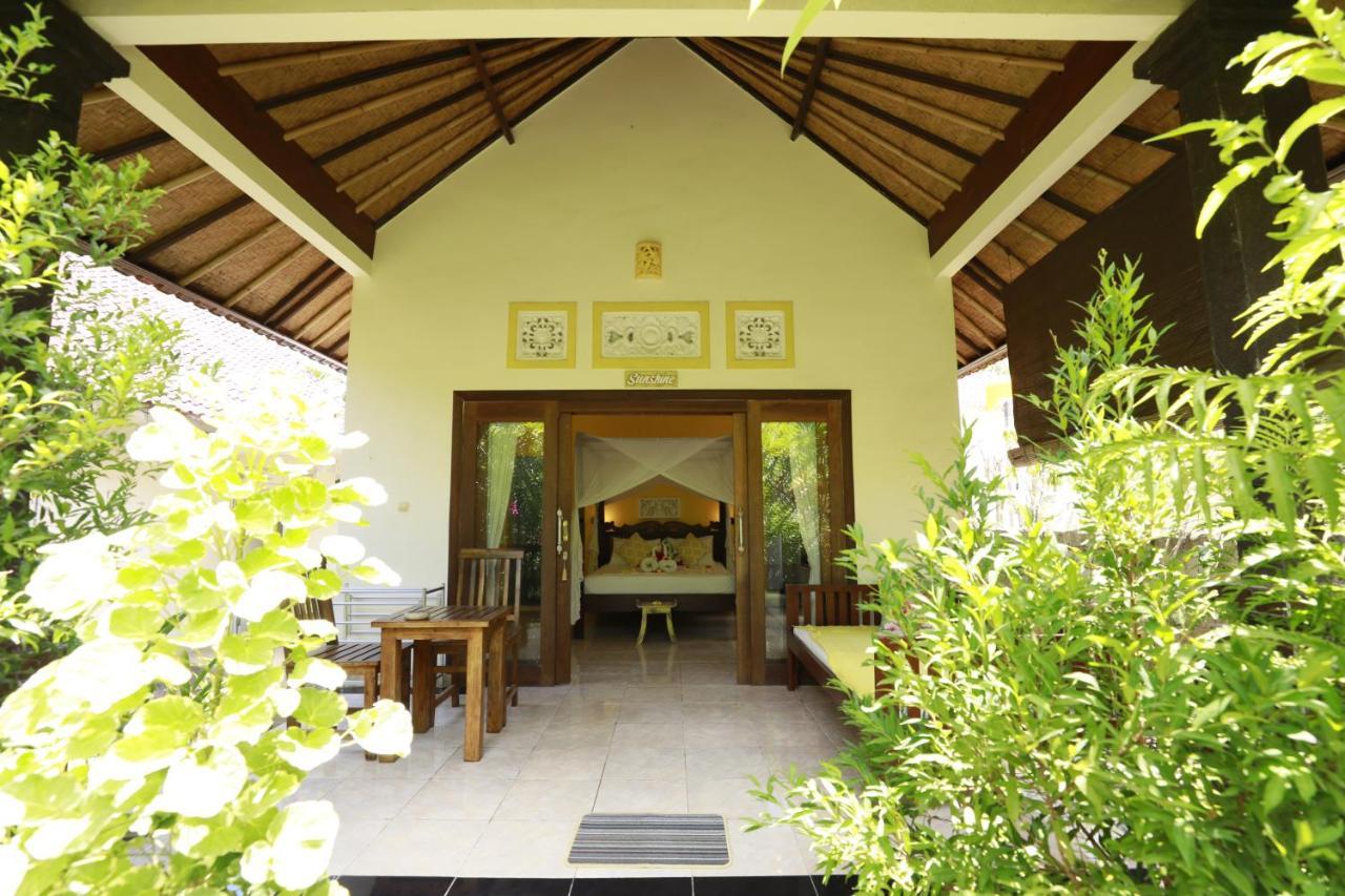 Kirana Homestay Amed Exterior foto